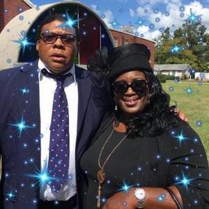 Meet your Posher, Ramona